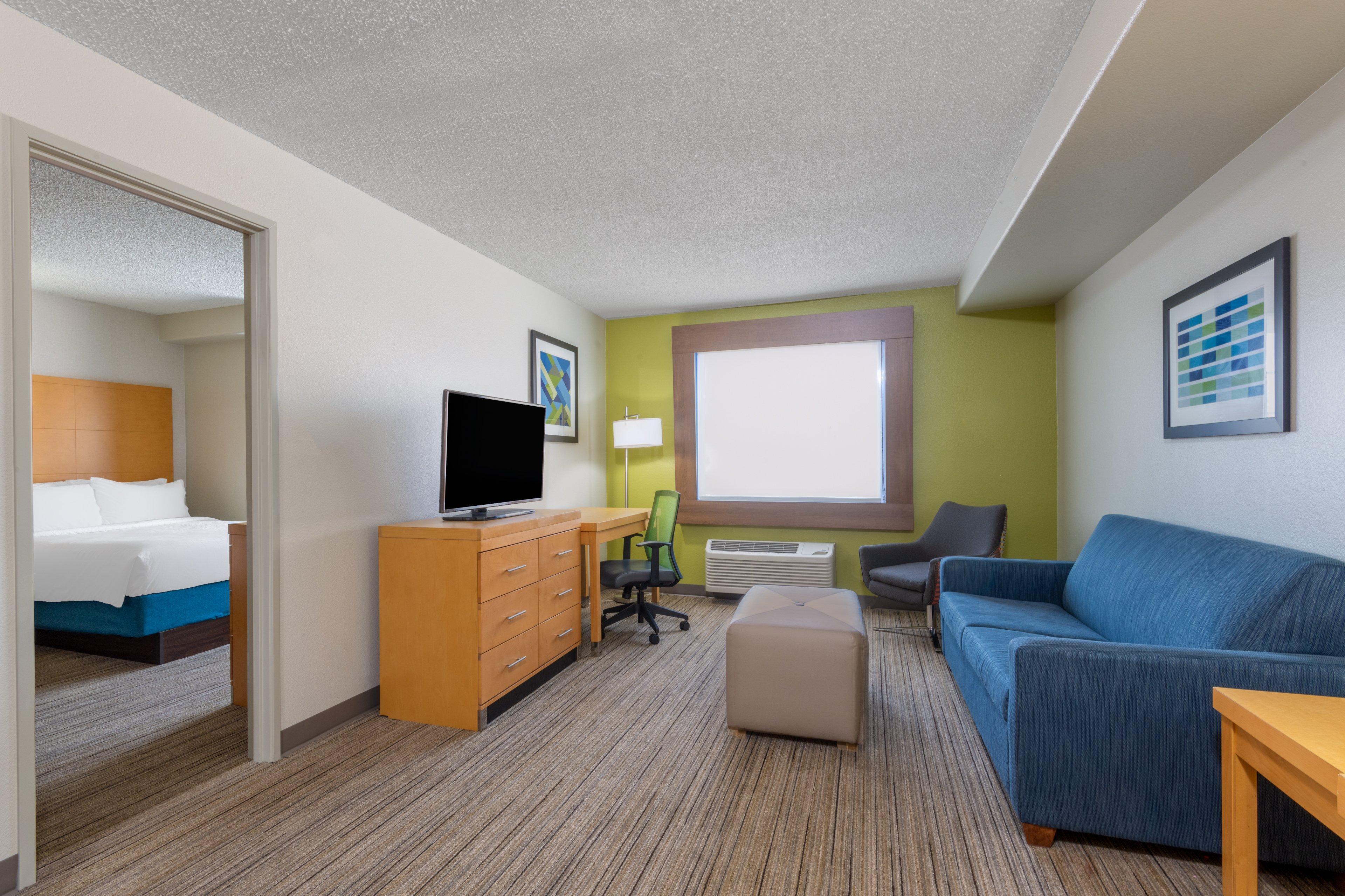Holiday Inn Express & Suites Wheat Ridge-Denver West By Ihg Exterior photo